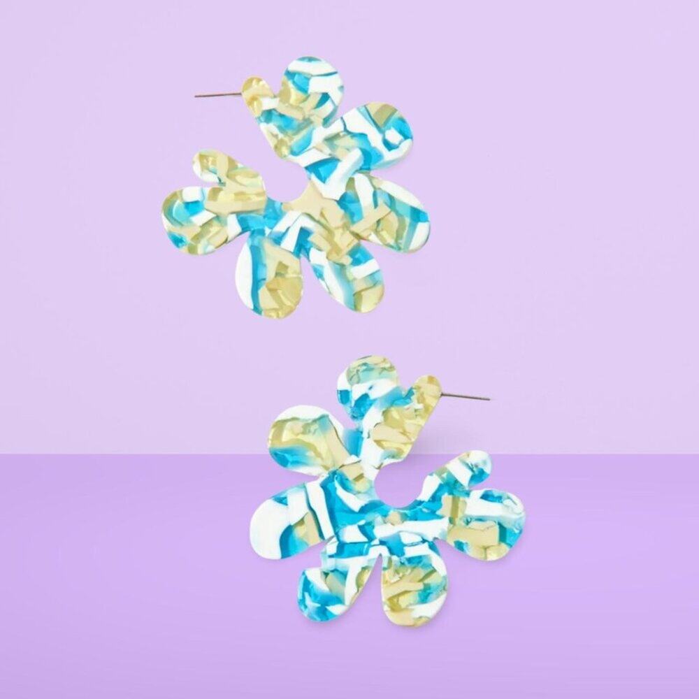 NWT - Darcia Statement Flower Hoop Earrings